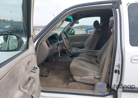 2005 Toyota Tundra Sr5 V8 из США, поврежденный, VIN 5TBRT34175S464547